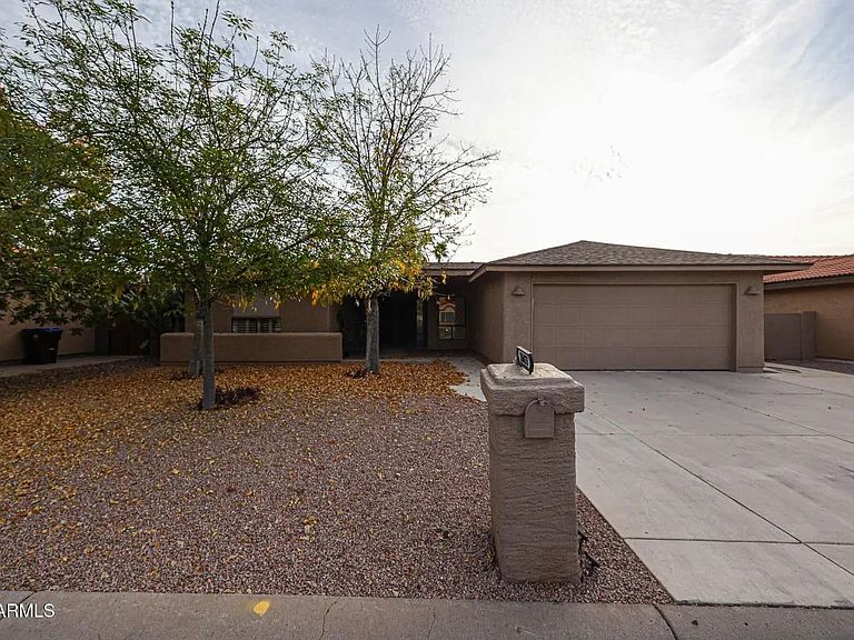 26033 S Hollygreen Dr — Photo 3