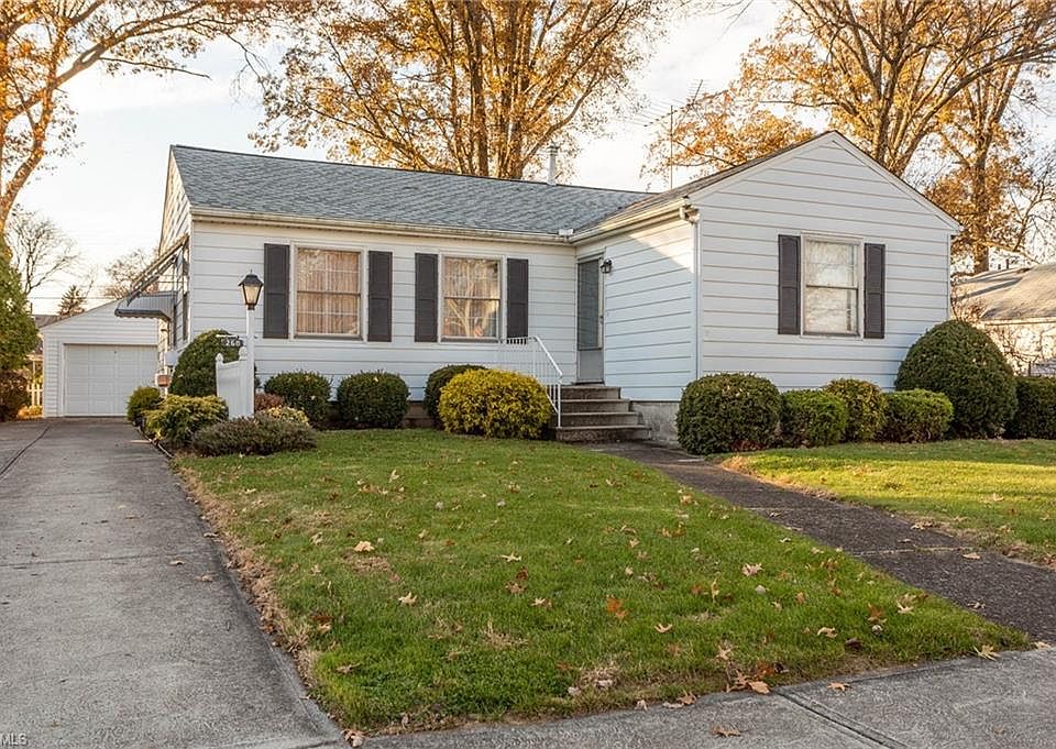 1st image of 268 Longford Ave