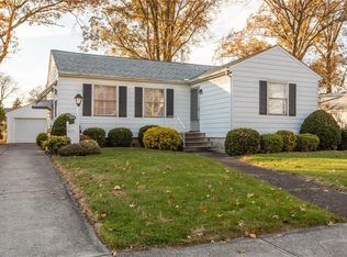 268 Longford Ave, Elyria, OH 44035