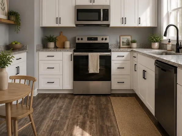 23 Trafalgar Sq #23, Barre, MA 01005
