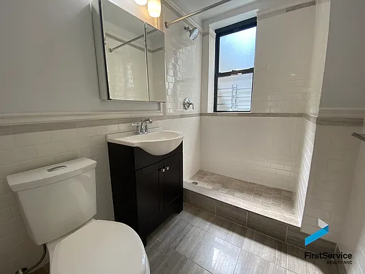 Rented by FirstService Realty (legacy) | media 15