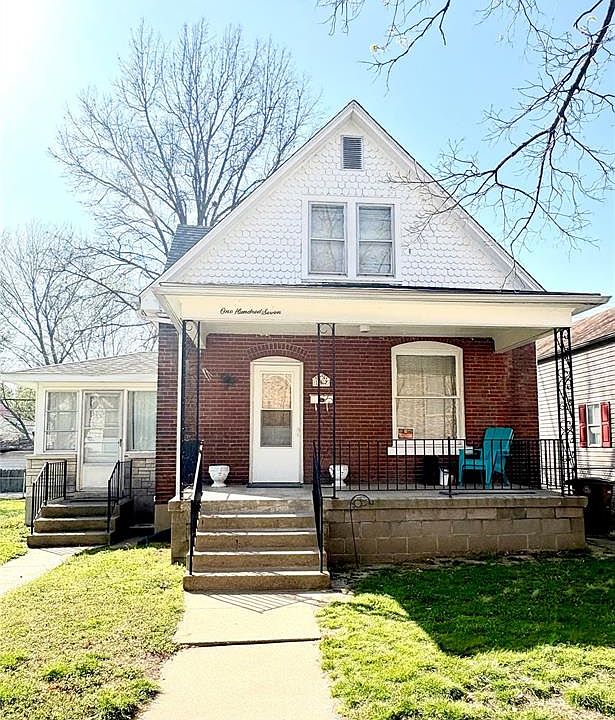 1st image of 107 S Park St