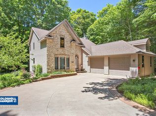 N5645 Maple View Dr, HILBERT, WI 54129