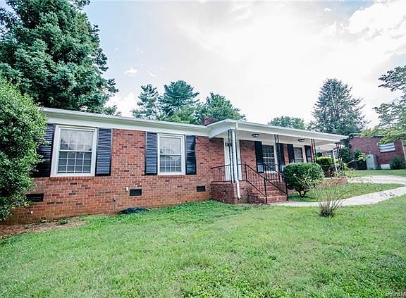 3rd image of 534 Virginia Ave