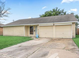 9838 Rocky Hollow Rd, La Porte, TX 77571