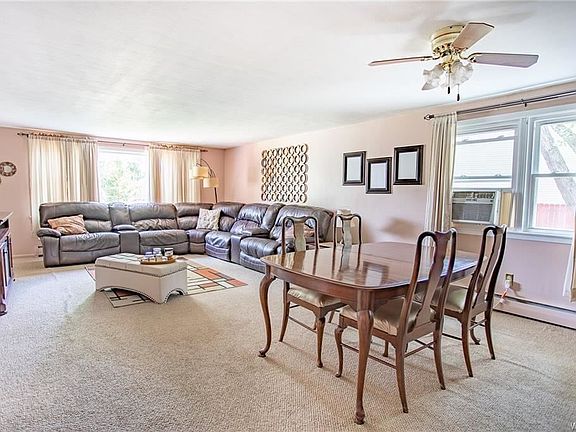 5th image of 76 Sudbury Ln