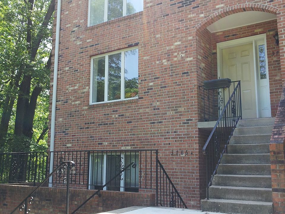 1st image of 3786 Madison Ln #B