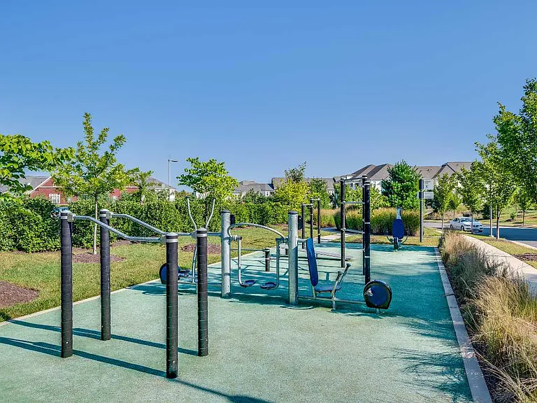 Lerner Windmill Parc — Photo 18