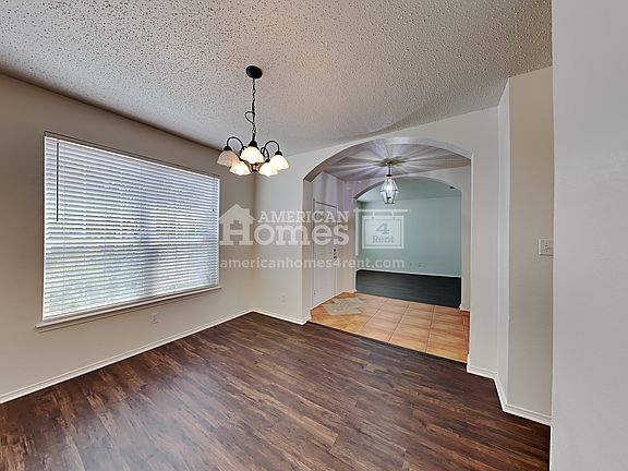 4th image of 10176 Deer Glen Trl