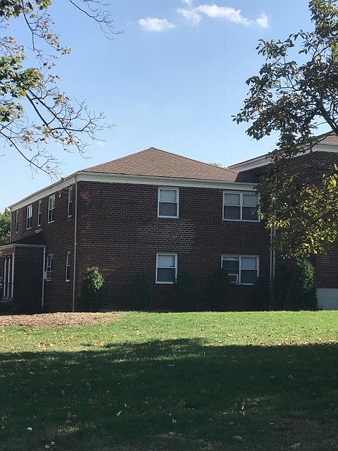 1st image of 434 Howard Ave APT 1B