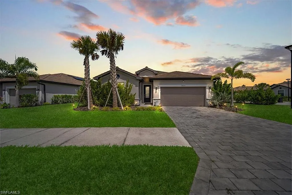 4 bed, 3.0 bath, 2032 sqft, $3,990 — Photo 1