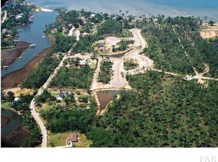 5556 Kailey Rd, Milton, FL 32583