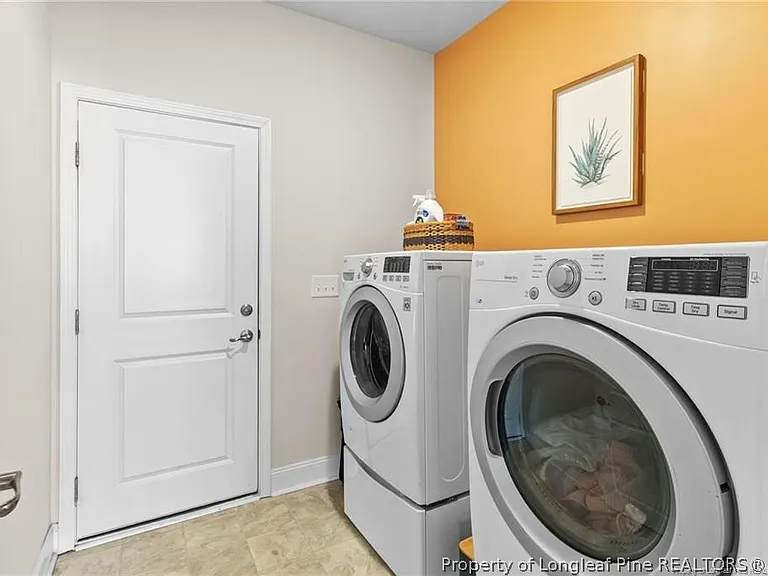 143 Western Pine Way — Photo 14