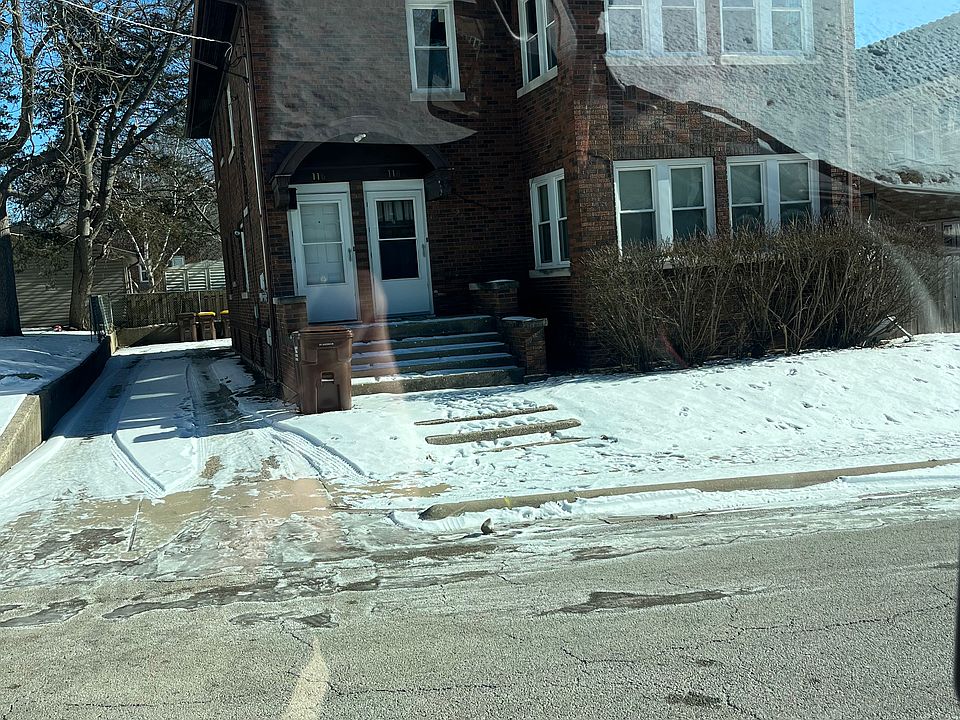 1st image of 116 S Chicago Ave