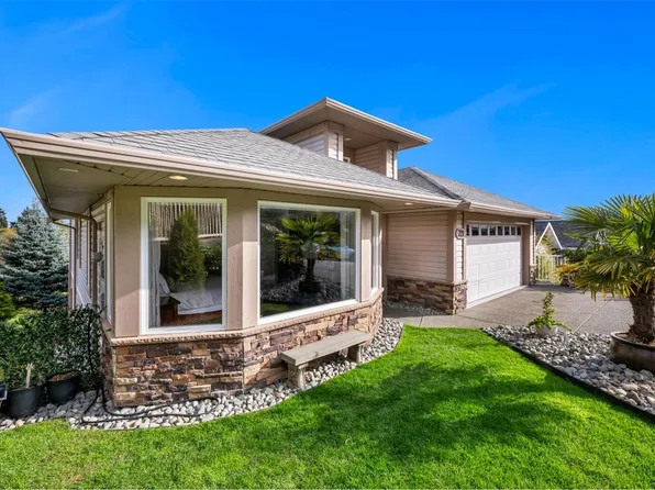 721 Country Club Dr, Cowichan Valley, BC V0R 1L1