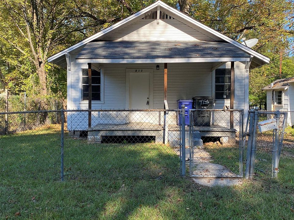 1st image of 913 Bethany St