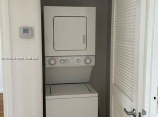 8226 Crespi Blvd APT 3, Miami Beach, FL 33141