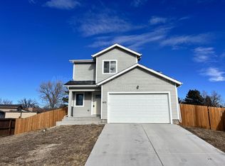 7470 Grand Valley Dr, Colorado Springs, CO 80911