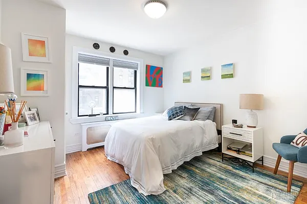 Rented by Anchor Associates | media 13