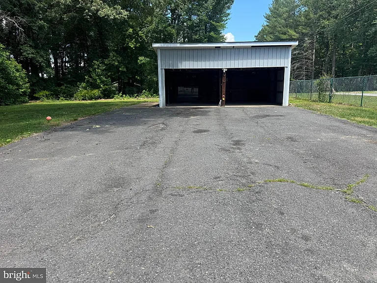 7078 Token Valley Rd — Photo 33