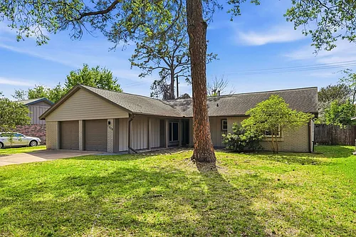 1219 Wisterwood Dr Photo 1