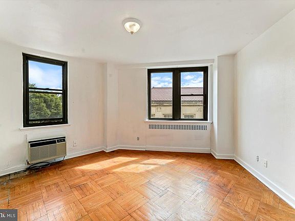 2nd image of 2601 Pennsylvania Ave APT 543