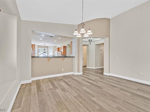 4th image of 4904 Soaring Springs Ave