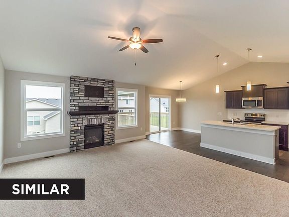2nd image of 2630 SE Willowbrook Dr