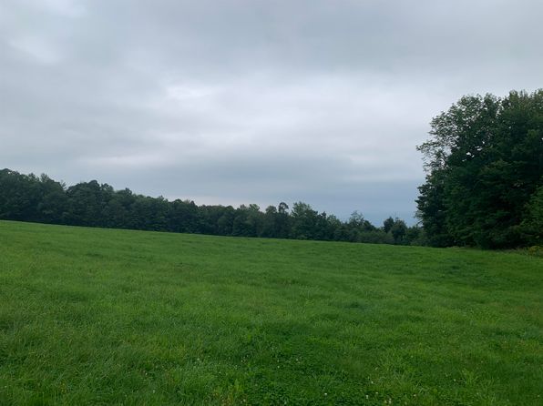 2783 North Hyde Park Road, Hyde Park, VT 05665