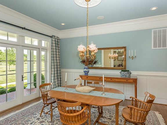 4th image of 7304 Autumn Lake Dr