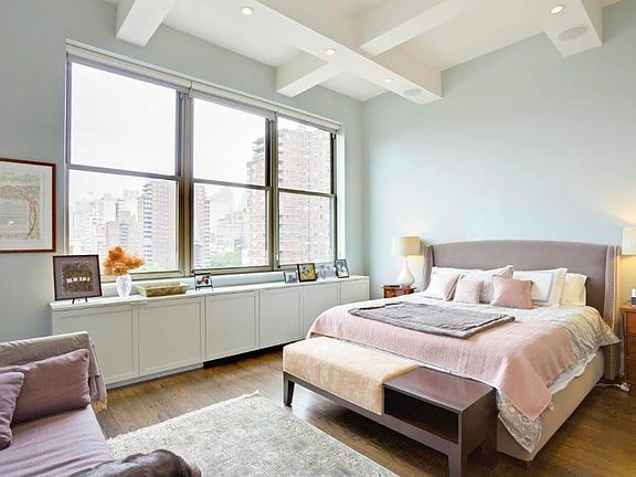3rd image of 263 9th Ave APT 7E