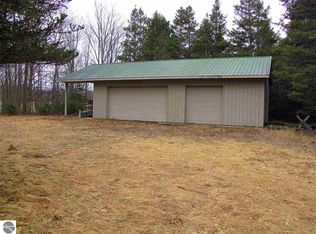 4449 Forestview Trl, MESICK, MI 49668