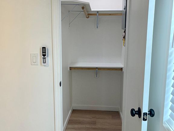 Walk In Closet