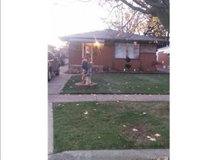6545 Highview St, Dearborn Heights, MI 48127