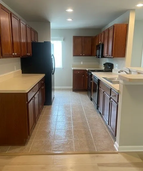 8401 Towne Center Cir S #5-60 — Photo 16
