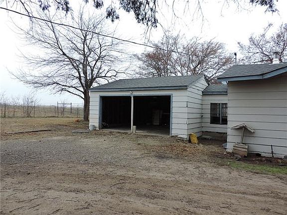 4th image of 165 County Road 4758