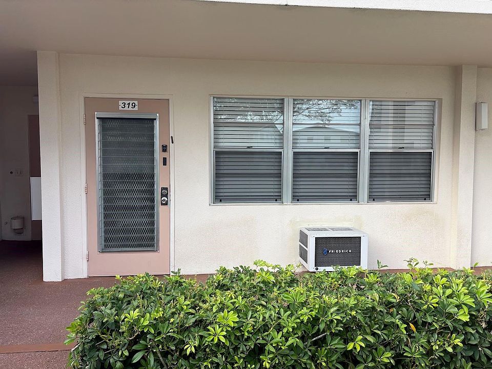 1st image of 319 Farnham P #319