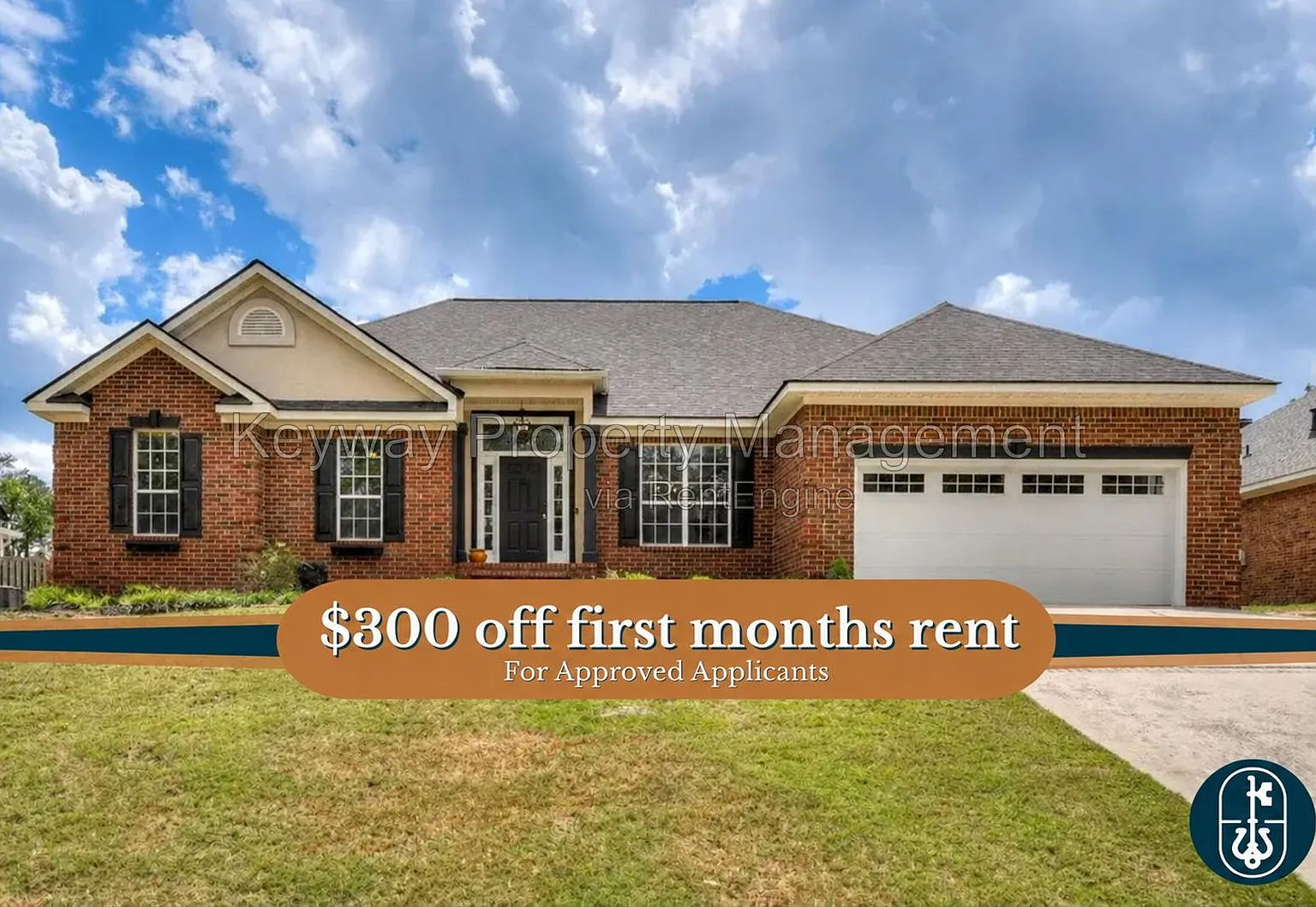 4 bed, 2.5 bath, 2116 sqft, $2,095 — Photo 1