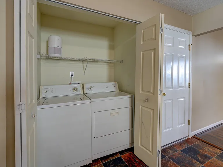 1908 Lake Carolina Dr — Photo 14
