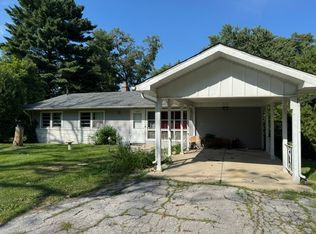 1860 Richton Rd, Steger, IL 60475