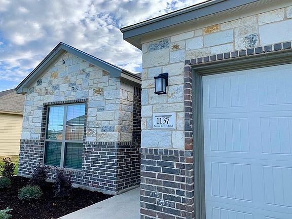 2nd image of 1137 Aurora Grove Bnd