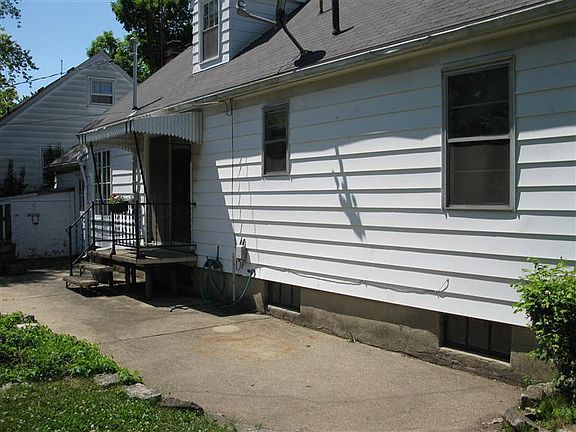 5th image of 364 Castlewood Ave