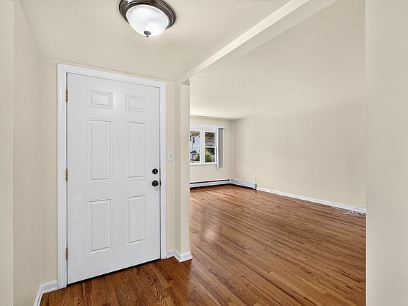 Entry Foyer