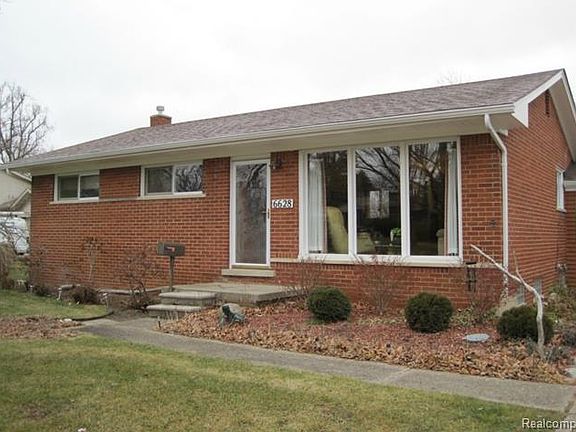 2nd image of 6628 Northview Dr
