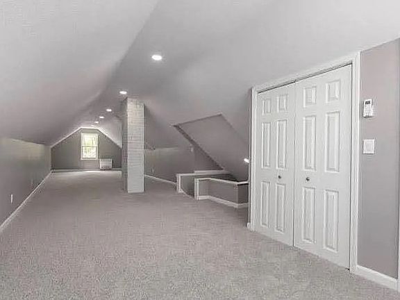 5th image of 14519 Garfield Ave #Up