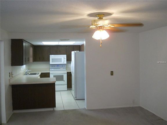 5th image of 102 Mindy Dr