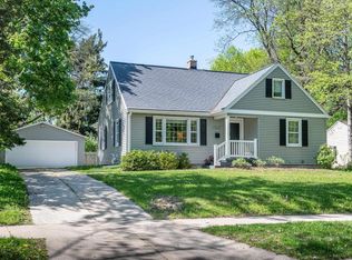 4214 Saint Clair St, Madison, WI 53711