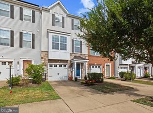 30 Arenas Ct, Capitol Heights, MD 20743