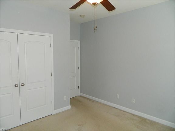 2nd image of 504 Heatherwood Loop