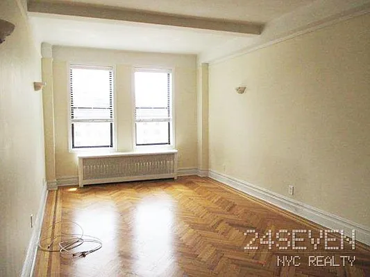 Rented by 24 7 NYC Realty Inc. | media 41